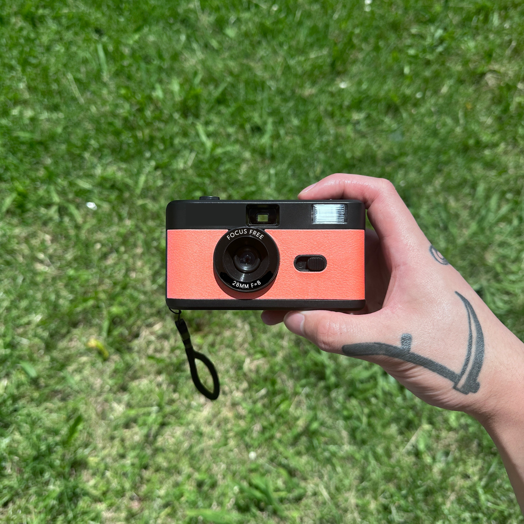 VitaCam ƒ(x) Film Camera Fuoco