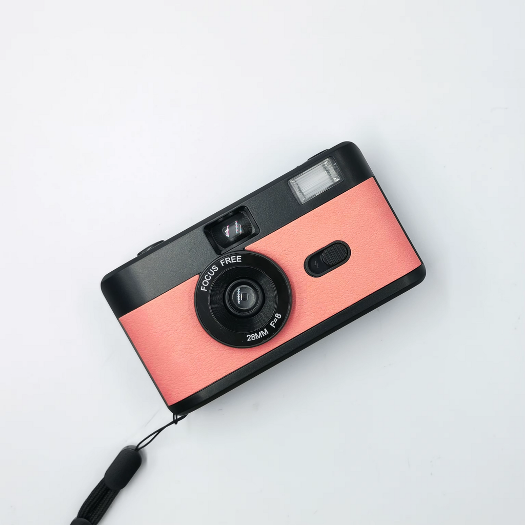 VitaCam ƒ(x) Film Camera Fuoco