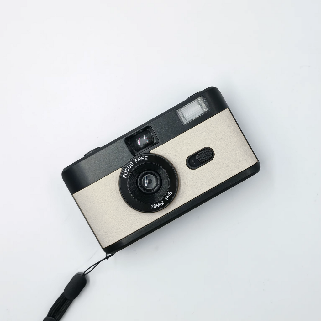 VitaCam ƒ(x) Film Camera Luna e Notte