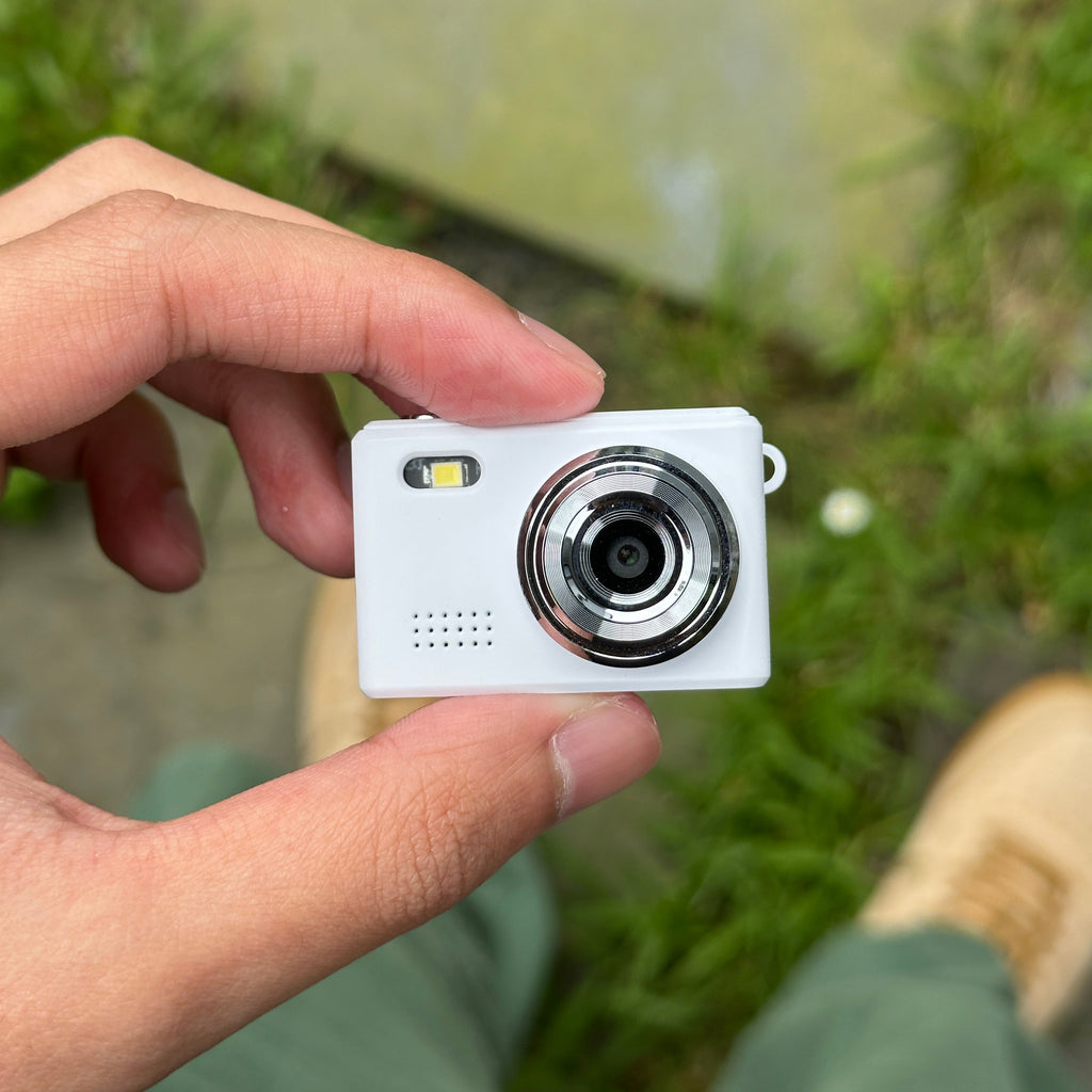 VitaCam 1080P Mini Camera Silver
